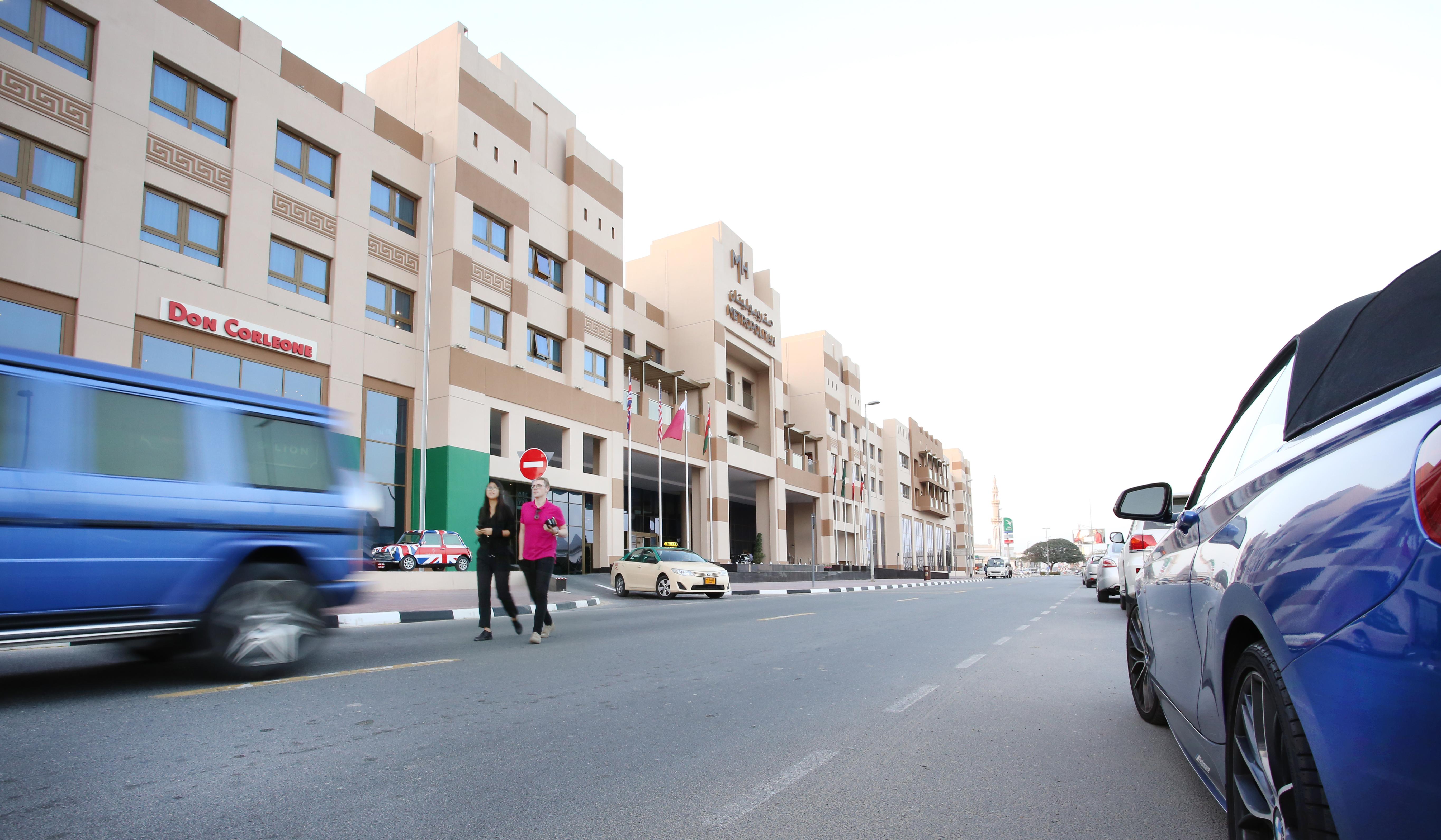 Metropolitan Hotel Dubai Eksteriør bilde