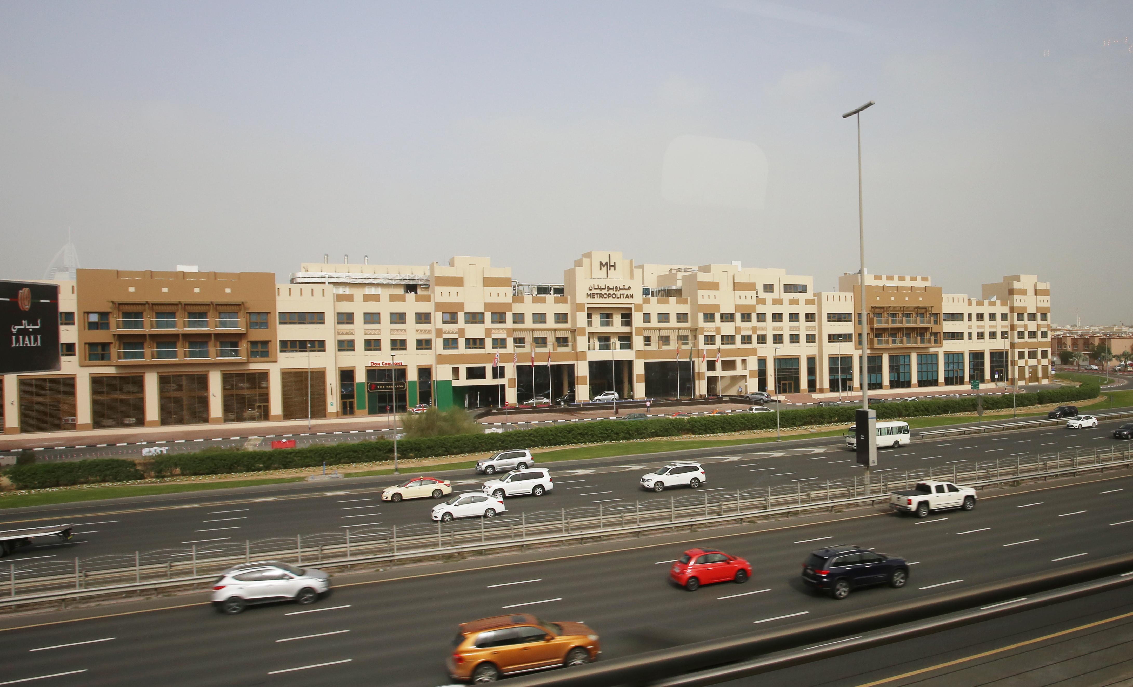 Metropolitan Hotel Dubai Eksteriør bilde