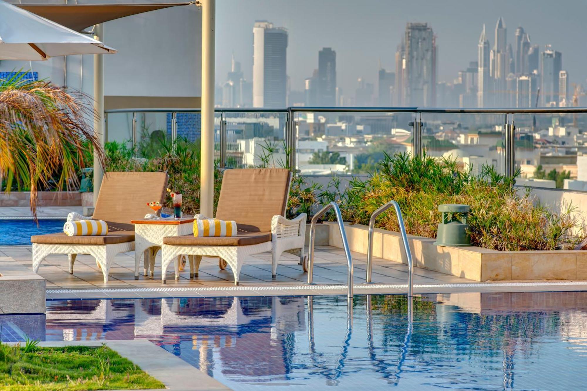 Metropolitan Hotel Dubai Eksteriør bilde
