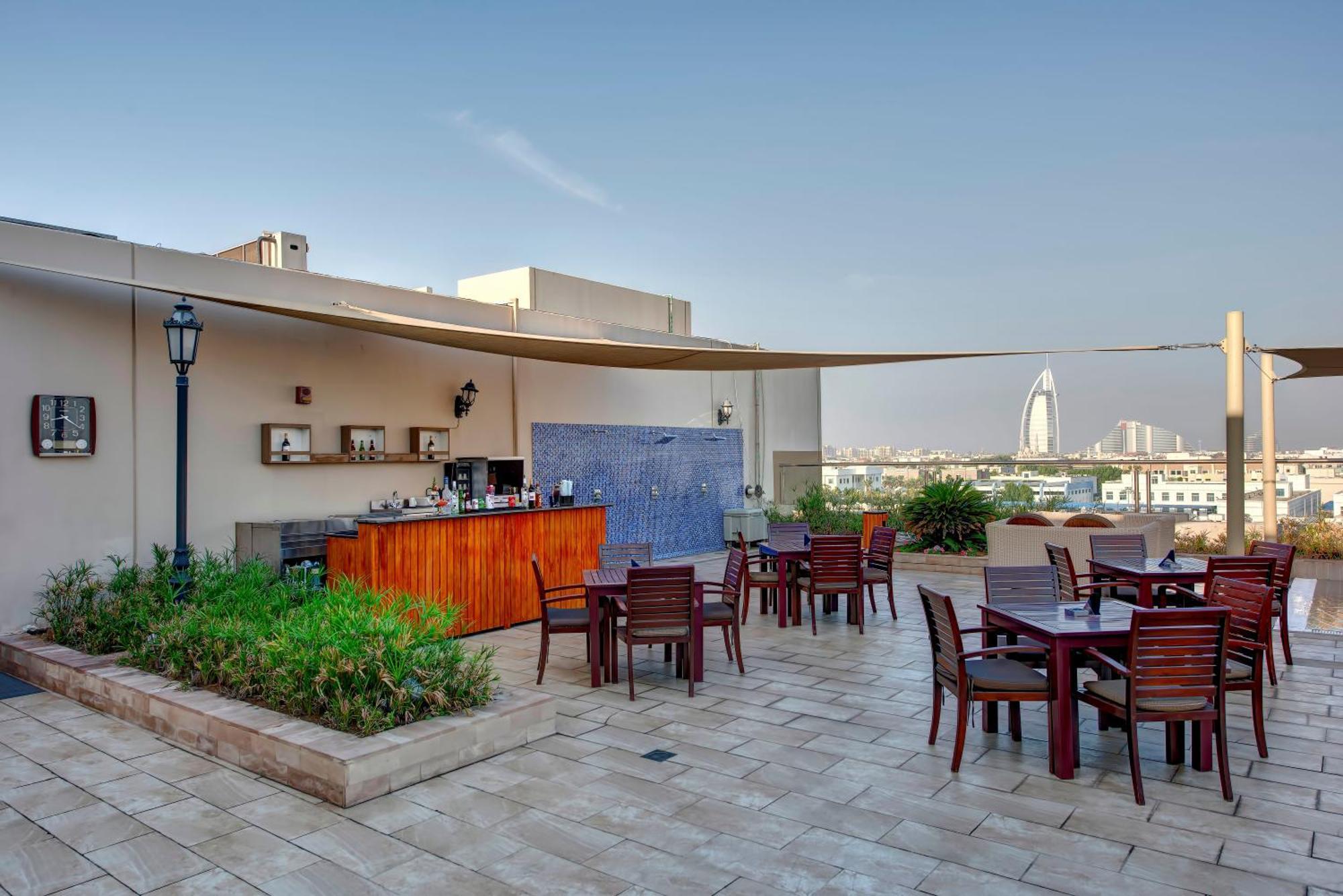 Metropolitan Hotel Dubai Eksteriør bilde