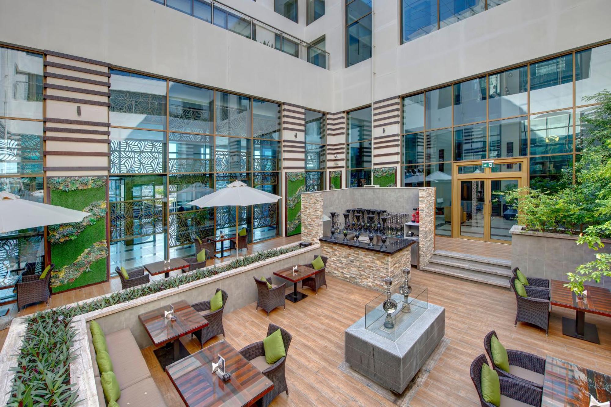 Metropolitan Hotel Dubai Eksteriør bilde